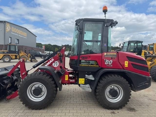 Yanmar V 80-5 - Chargeuse sur pneus: photos 1 Yanmar V 80-5 - Chargeuse sur pneus: photos 1