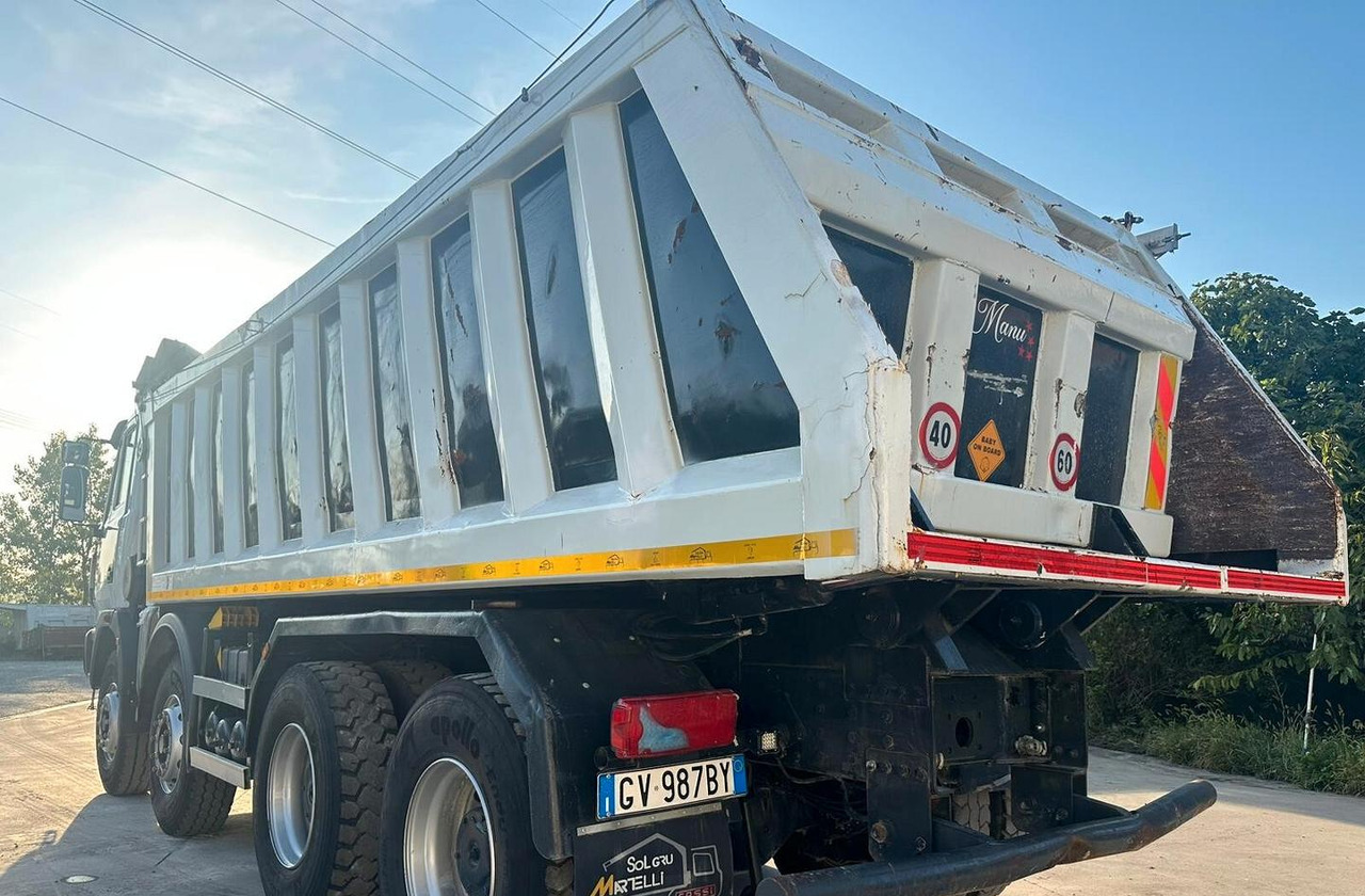 Astra HD8 84 4 assi ribaltabile EURO 5 - Camion benne: photos 4 Astra HD8 84 4 assi ribaltabile EURO 5 - Camion benne: photos 4