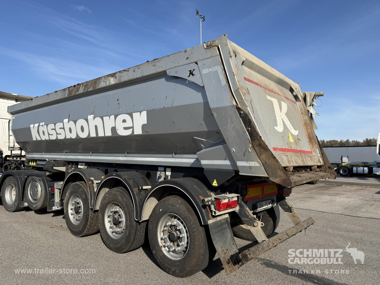 KAESSBOHRER Tipper Steel half pipe body 27m³ - Semi-remorque benne: photos 1 KAESSBOHRER Tipper Steel half pipe body 27m³ - Semi-remorque benne: photos 1