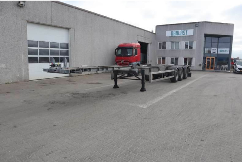 HFR Container chassis - Semi-remorque porte-conteneur/ Caisse mobile: photos 1 HFR Container chassis - Semi-remorque porte-conteneur/ Caisse mobile: photos 1