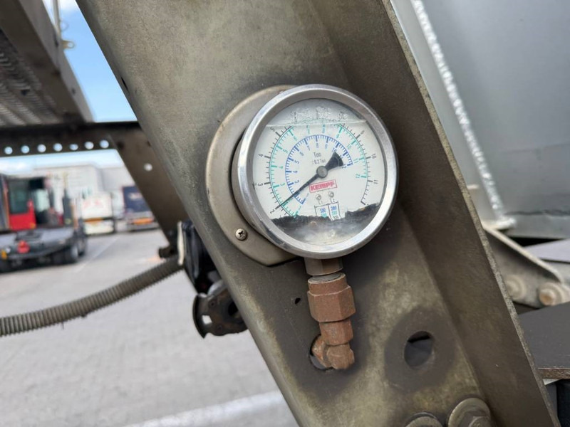 Crédit-bail de KEL-BERG 4-axle Tipper/Kipper/Tiptrailer 37m3 KEL-BERG 4-axle Tipper/Kipper/Tiptrailer 37m3: photos 20 Crédit-bail de KEL-BERG 4-axle Tipper/Kipper/Tiptrailer 37m3 KEL-BERG 4-axle Tipper/Kipper/Tiptrailer 37m3: photos 20