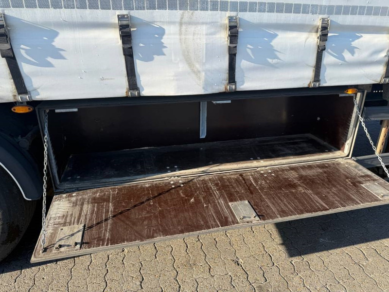 Semi-remorque rideaux coulissants KEL-BERG City curtain / City-Plane / City gardin: photos 13 Semi-remorque rideaux coulissants KEL-BERG City curtain / City-Plane / City gardin: photos 13