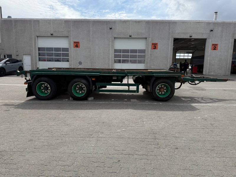 KEL-BERG Transfer trailer / Abrollanhänger / overførings - Remorque porte-conteneur/ Caisse mobile: photos 2 KEL-BERG Transfer trailer / Abrollanhänger / overførings - Remorque porte-conteneur/ Caisse mobile: photos 2