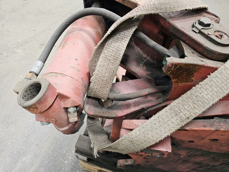 Auramo RA-30RJ-15 - Grappin: photos 5 Auramo RA-30RJ-15 - Grappin: photos 5