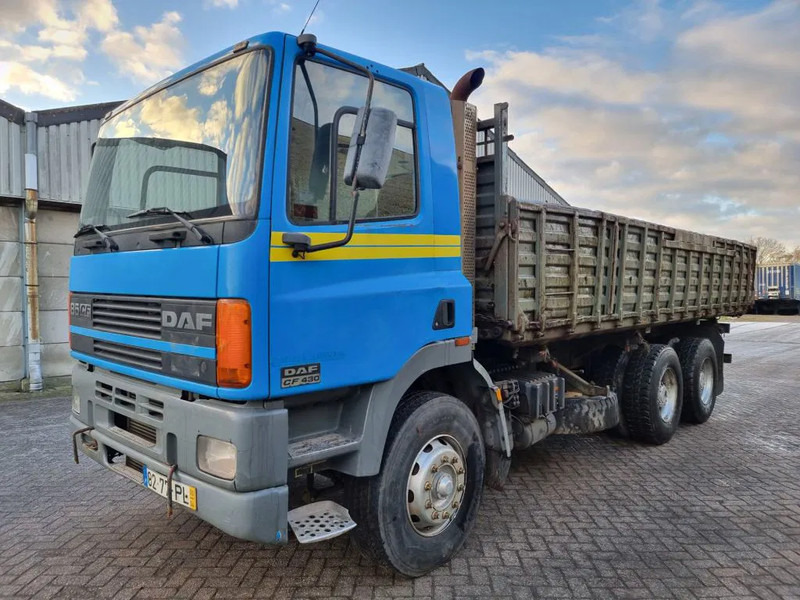 DAF CF 85.430 6x4 - Full Steel - Manual Gear - Kipper - Camion benne: photos 1 DAF CF 85.430 6x4 - Full Steel - Manual Gear - Kipper - Camion benne: photos 1