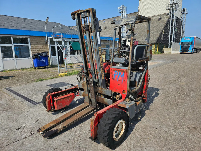 Moffett M4 20.3 RE4-45-1350-1000 - Chariot élévateur: photos 1 Moffett M4 20.3 RE4-45-1350-1000 - Chariot élévateur: photos 1