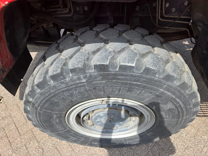 Camion de pompier Renault M210 M210: photos 20 Camion de pompier Renault M210 M210: photos 20