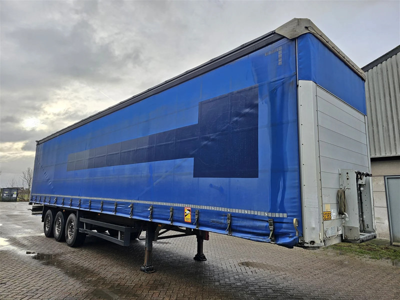 Schmitz Cargobull SCB - Lifting roof - sliding roof - Galvanised chassis - Semi-remorque rideaux coulissants: photos 3 Schmitz Cargobull SCB - Lifting roof - sliding roof - Galvanised chassis - Semi-remorque rideaux coulissants: photos 3