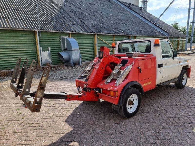 Remorqueuse Toyota JIGE - Tow system - takelsysteem: photos 7