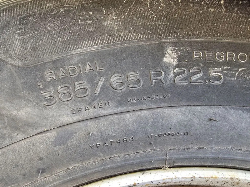 Van Hool BPW - DISC - 385/65R22.5 - - Semi-remorque rideaux coulissants: photos 4 Van Hool BPW - DISC - 385/65R22.5 - - Semi-remorque rideaux coulissants: photos 4
