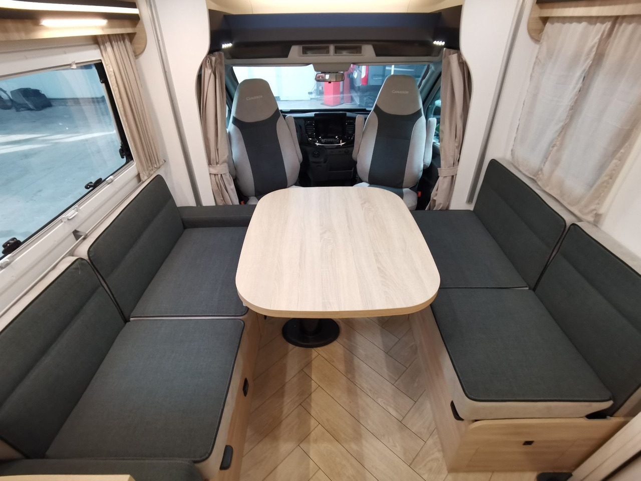 Camping-car profilé Chausson 640 TITANIUM / -2026- / 165PS-9G. / XXL-HUBBETT: photos 7