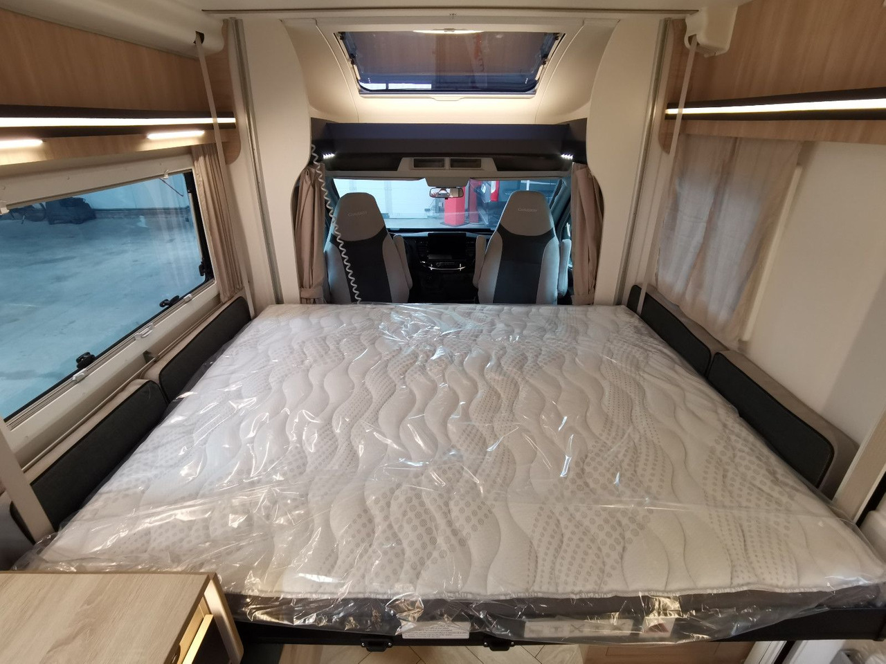 Camping-car profilé Chausson 640 TITANIUM / -2026- / 165PS-9G. / XXL-HUBBETT: photos 13