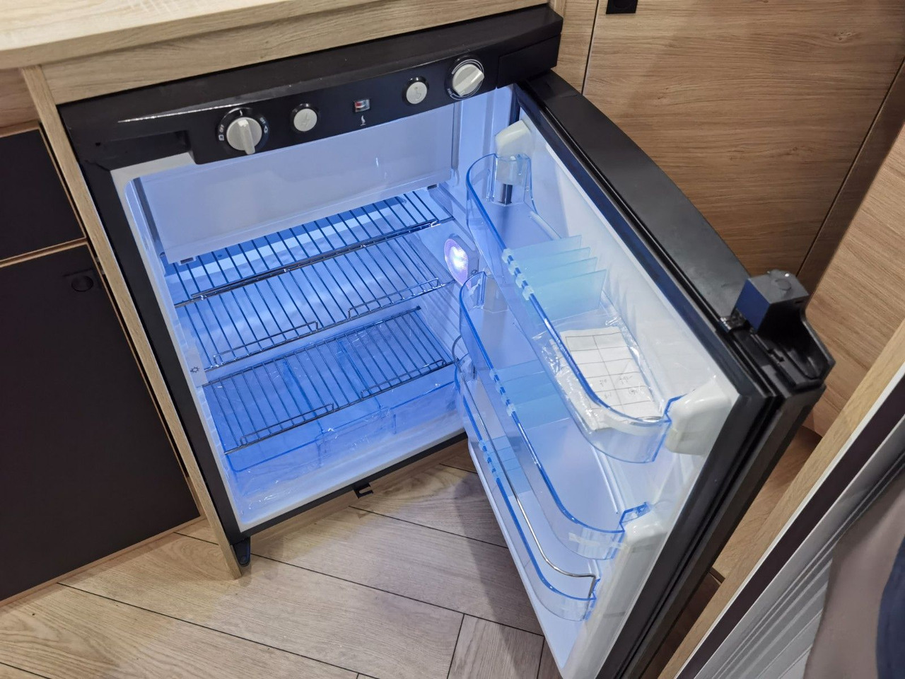 Crédit-bail de  Chausson S 697 SPORT LINE / - 2026 - / EINZELBETTEN Chausson S 697 SPORT LINE / - 2026 - / EINZELBETTEN: photos 17