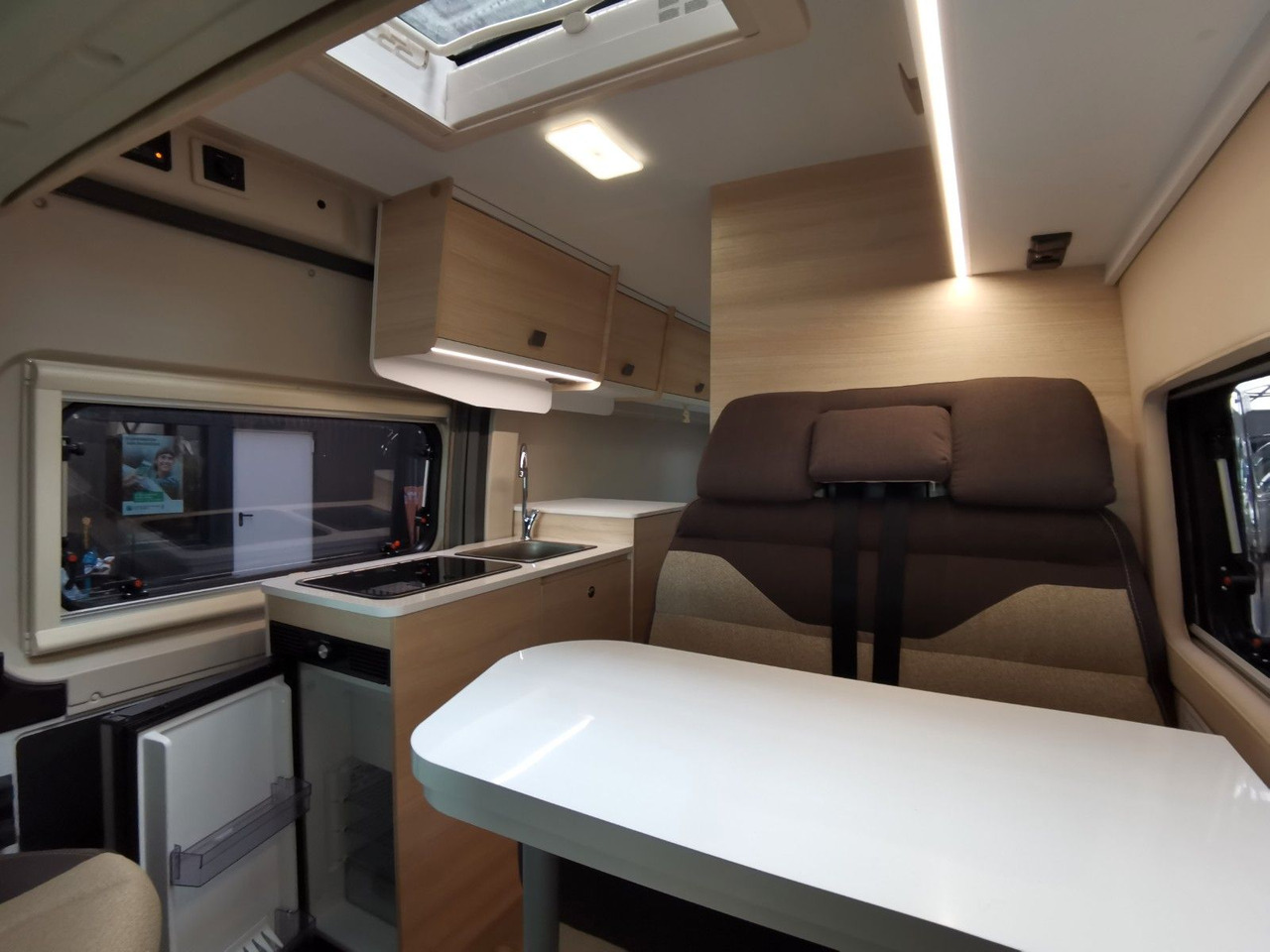 Fourgon aménagé Chausson V697 FIRST LINE / ZUBEHÖR-PAKET / EINZELBETTEN: photos 13 Fourgon aménagé Chausson V697 FIRST LINE / ZUBEHÖR-PAKET / EINZELBETTEN: photos 13