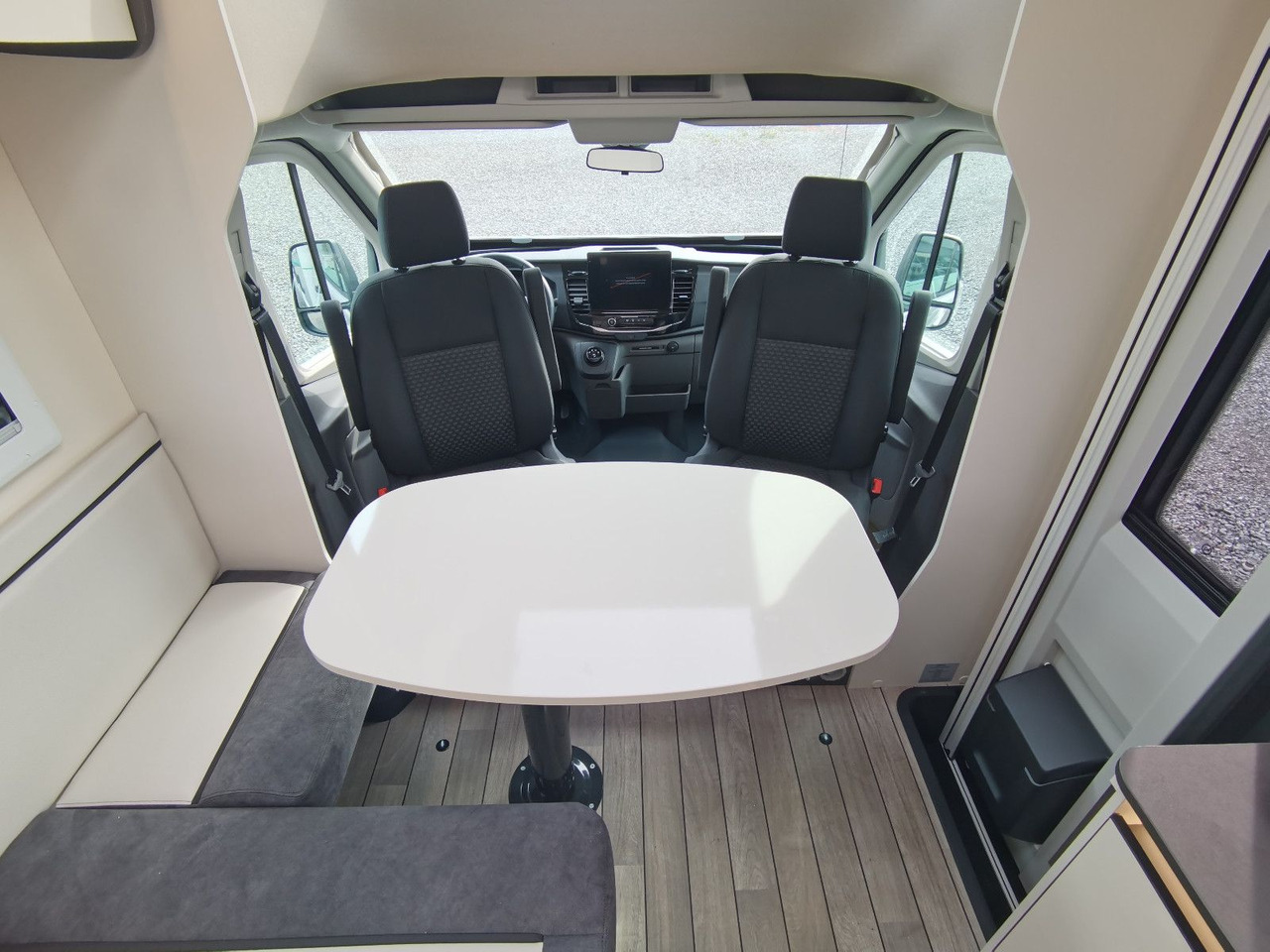 Camping-car profilé Forster T 599 HBN COUPÈ /-2025-/165PS / SILVER - EDITION: photos 12