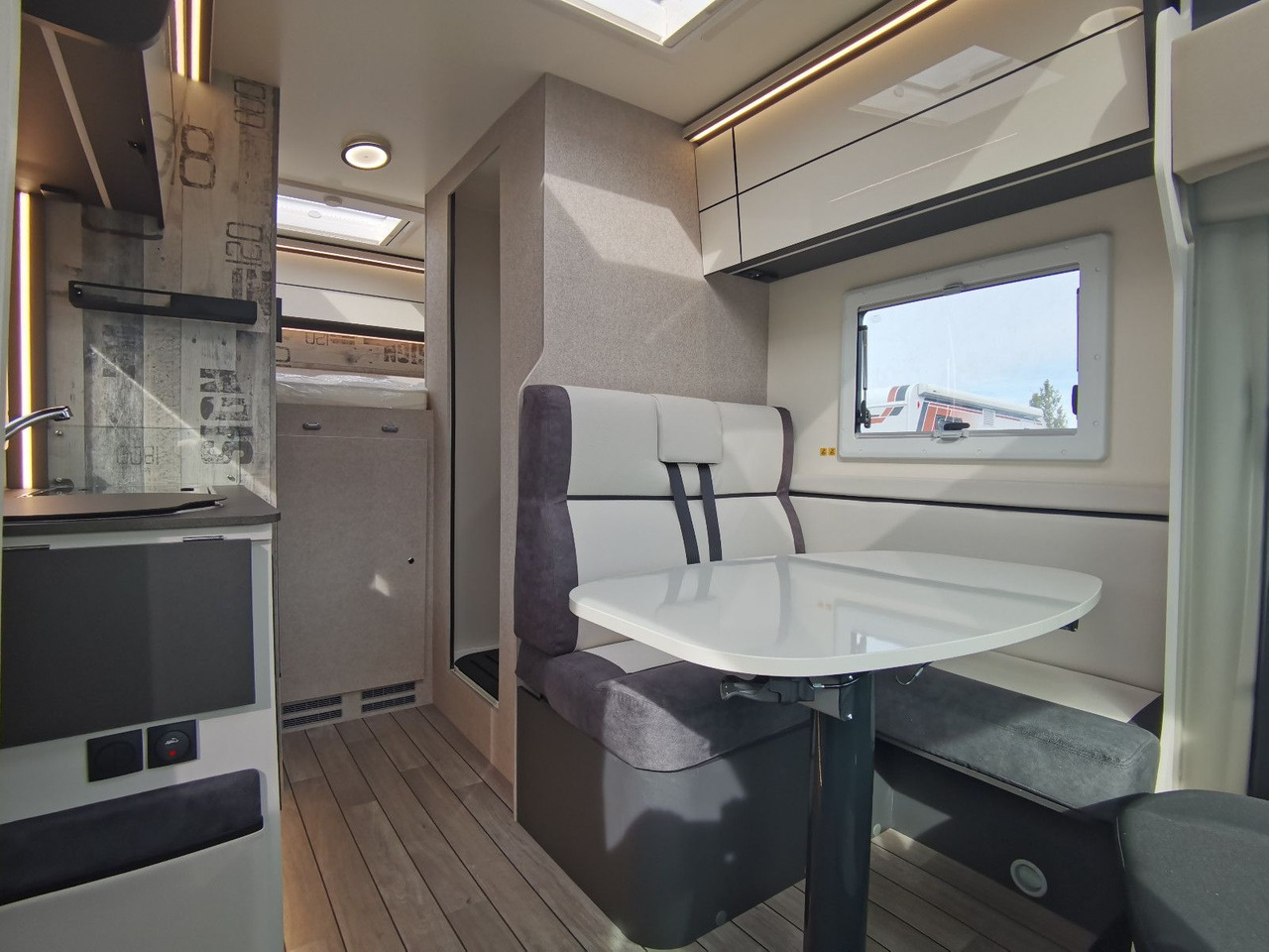 Camping-car profilé Forster T 599 HBN COUPÈ /-2025-/165PS / SILVER - EDITION: photos 11