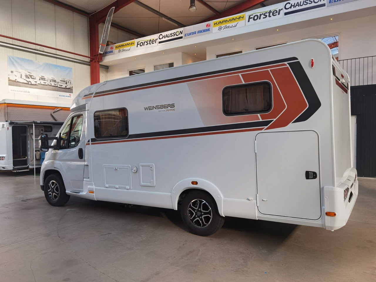 Weinsberg CARACOMPACT 600 MEG PEPPER / 180PS- 8G-AUTOMATIK - Camping-car profilé: photos 5 Weinsberg CARACOMPACT 600 MEG PEPPER / 180PS- 8G-AUTOMATIK - Camping-car profilé: photos 5
