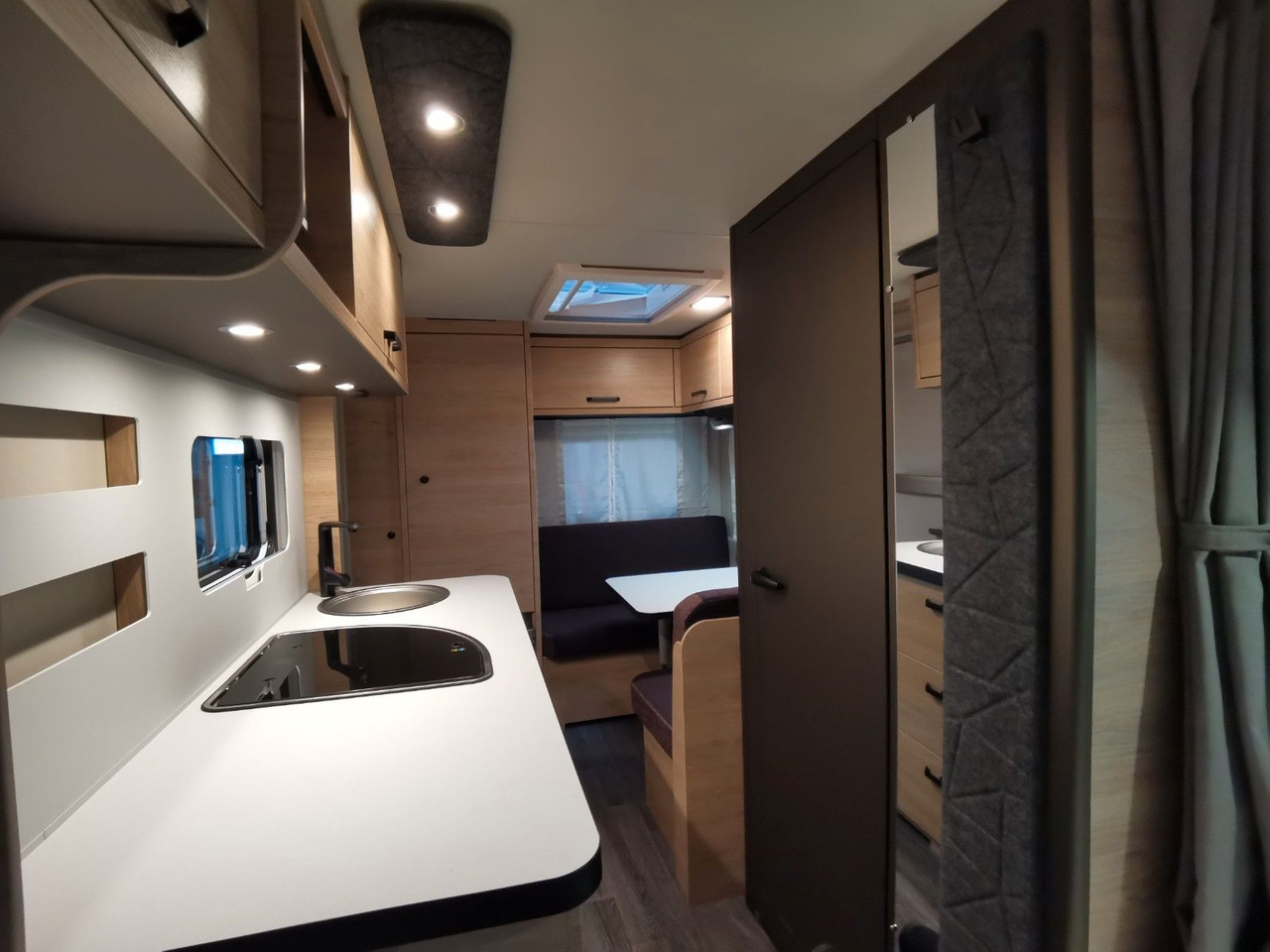 Caravane Weinsberg CARAONE 420 QD / - 2026 -/ ADVANCE & SMART PAKET: photos 15 Caravane Weinsberg CARAONE 420 QD / - 2026 -/ ADVANCE & SMART PAKET: photos 15