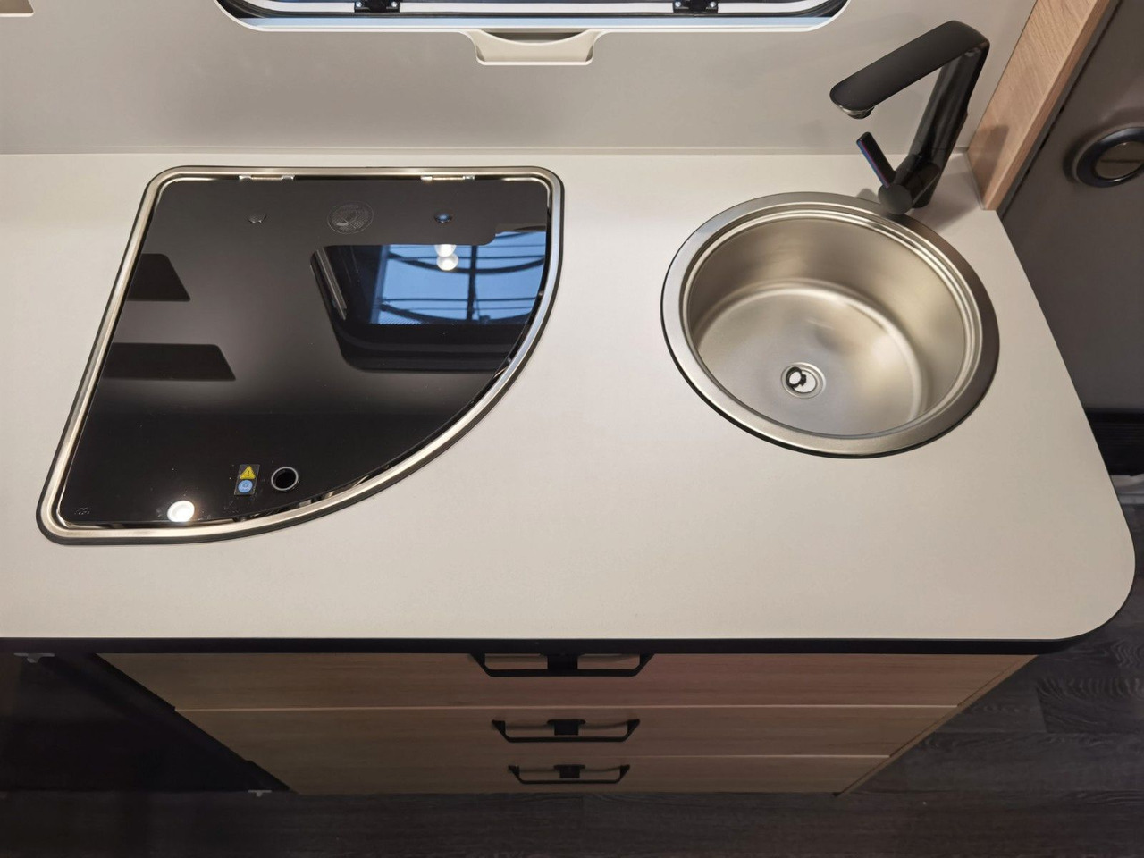 Caravane Weinsberg CARAONE 420 QD / - 2026 -/ ADVANCE & SMART PAKET: photos 19 Caravane Weinsberg CARAONE 420 QD / - 2026 -/ ADVANCE & SMART PAKET: photos 19