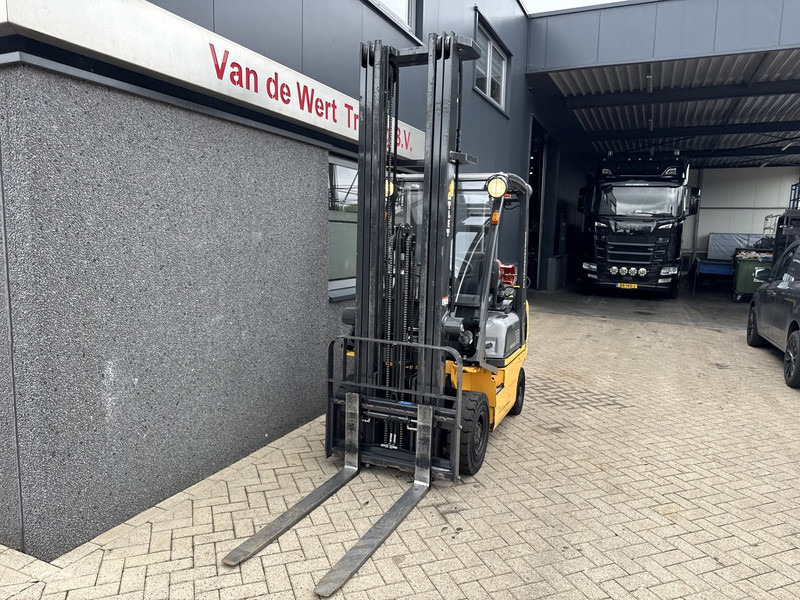 Atlet Atlet P1D1A15LT Triplo 650 Freelift/Sideshift 760UUR LPG 2012 - Chariot élévateur à gaz: photos 4 Atlet Atlet P1D1A15LT Triplo 650 Freelift/Sideshift 760UUR LPG 2012 - Chariot élévateur à gaz: photos 4
