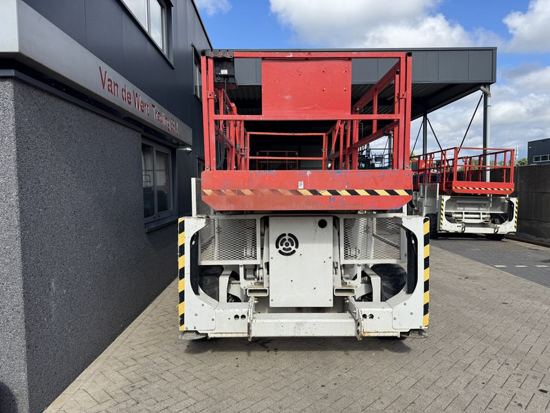 Genie Genie GS 3390 RT Schaarhoogwerker / Scissor Lift / Arbeitsbuhne 12mtr werkhoogte 4x4 Deutz DIESEL 2014 - Nacelle ciseaux: photos 2 Genie Genie GS 3390 RT Schaarhoogwerker / Scissor Lift / Arbeitsbuhne 12mtr werkhoogte 4x4 Deutz DIESEL 2014 - Nacelle ciseaux: photos 2