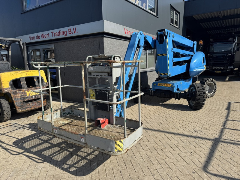 Manitou 160 ATJ 4x4x4 Knikarm hoogwerker / Arbeitsbuhne 16.21M Werkhoogte 4x4x4 2012 Diesel - Nacelle articulée: photos 3 Manitou 160 ATJ 4x4x4 Knikarm hoogwerker / Arbeitsbuhne 16.21M Werkhoogte 4x4x4 2012 Diesel - Nacelle articulée: photos 3