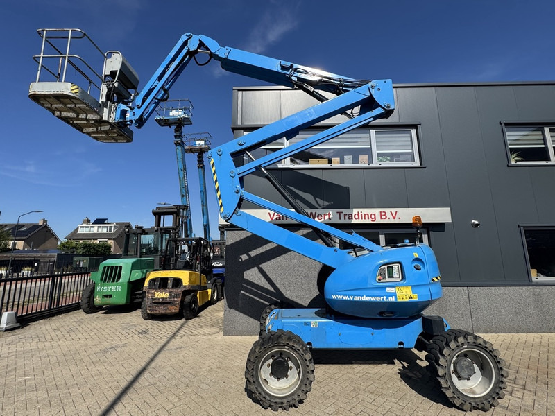 Manitou 160 ATJ 4x4x4 Knikarm hoogwerker / Arbeitsbuhne 16.21M Werkhoogte 4x4x4 2012 Diesel - Nacelle articulée: photos 2 Manitou 160 ATJ 4x4x4 Knikarm hoogwerker / Arbeitsbuhne 16.21M Werkhoogte 4x4x4 2012 Diesel - Nacelle articulée: photos 2