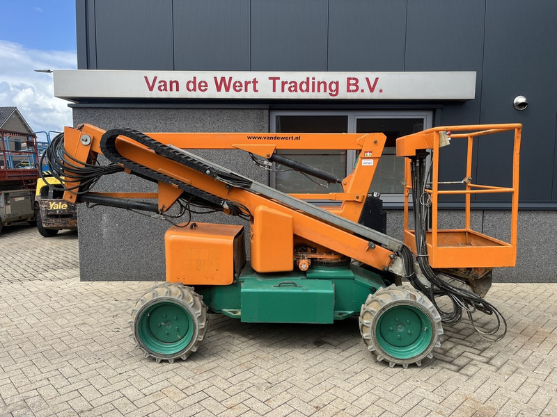 Niftylift HR12NDE 4x4 kubota diesel 2015 - Nacelle articulée: photos 1 Niftylift HR12NDE 4x4 kubota diesel 2015 - Nacelle articulée: photos 1