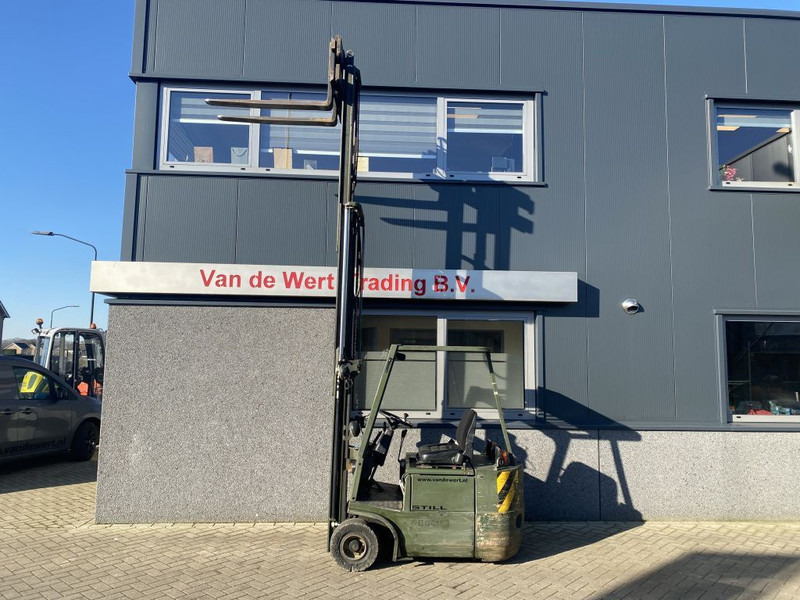 Chariot élévateur électrique Still Heftruck Still EFG1.5 triplo 400 freelift/sideshift elektrisch: photos 13 Chariot élévateur électrique Still Heftruck Still EFG1.5 triplo 400 freelift/sideshift elektrisch: photos 13