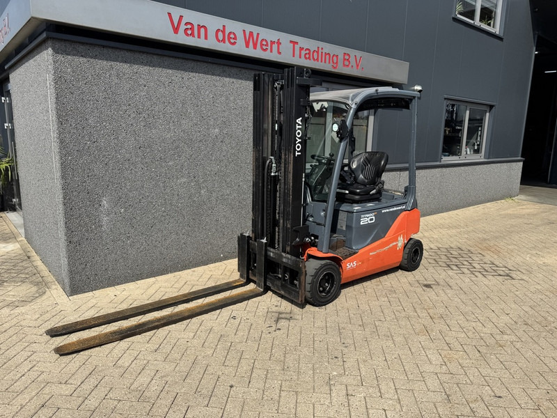 Toyota 8FBM20T Triplo 470 Freelift / Sideshift Elektrisch 2017 6560Hours - Chariot élévateur électrique: photos 3 Toyota 8FBM20T Triplo 470 Freelift / Sideshift Elektrisch 2017 6560Hours - Chariot élévateur électrique: photos 3
