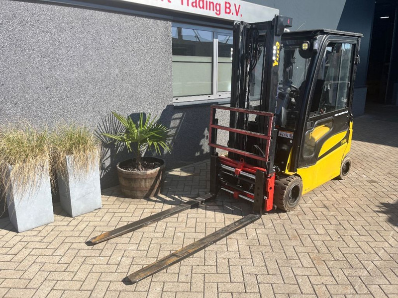 Yale ERP20VF duplo330 sideshift forkpositioner 2016 electrisch - Chariot élévateur électrique: photos 3 Yale ERP20VF duplo330 sideshift forkpositioner 2016 electrisch - Chariot élévateur électrique: photos 3