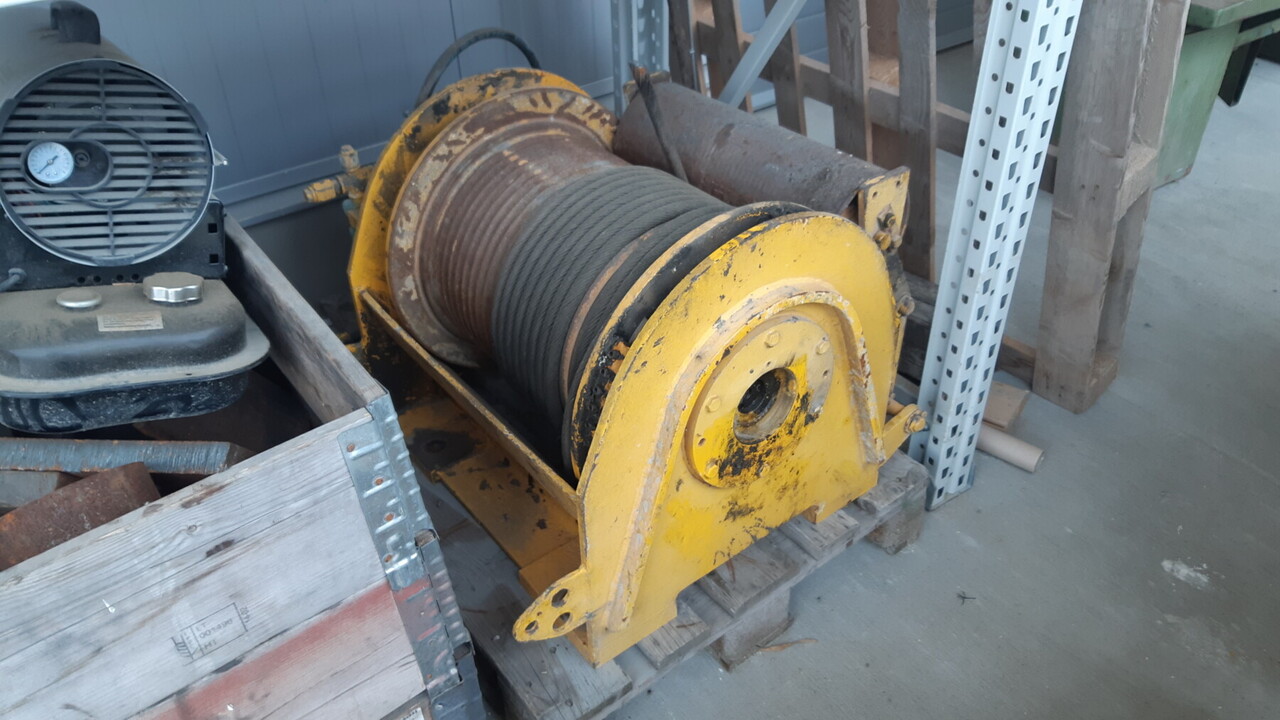 Zollern Winde ZHP 4.22 EG - Treuil pour Foreuse: photos 2 Zollern Winde ZHP 4.22 EG - Treuil pour Foreuse: photos 2