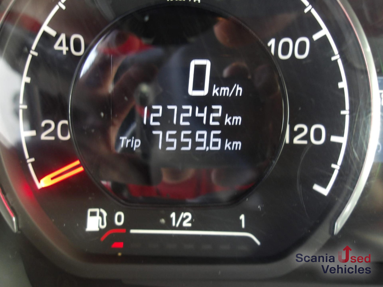 SCANIA P 320 B6x2*4LB / Full Air / Getränkefahrzeug - Camion pour le transport de boissons: photos 4 SCANIA P 320 B6x2*4LB / Full Air / Getränkefahrzeug - Camion pour le transport de boissons: photos 4