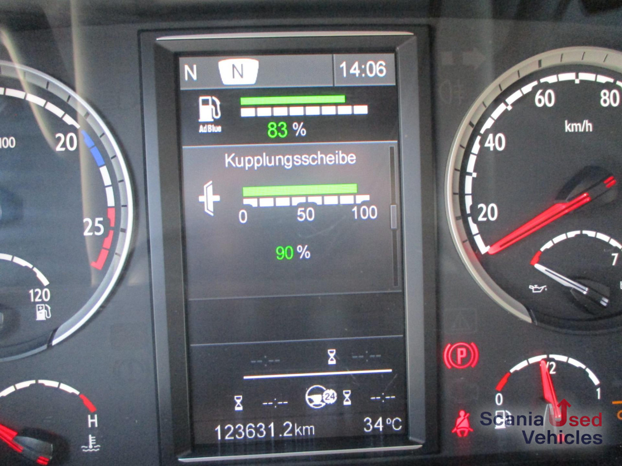 SCANIA P 320 DB6x2*4MLB EWERS Getränkeaufbau, 2 x AHK - Camion pour le transport de boissons: photos 3 SCANIA P 320 DB6x2*4MLB EWERS Getränkeaufbau, 2 x AHK - Camion pour le transport de boissons: photos 3