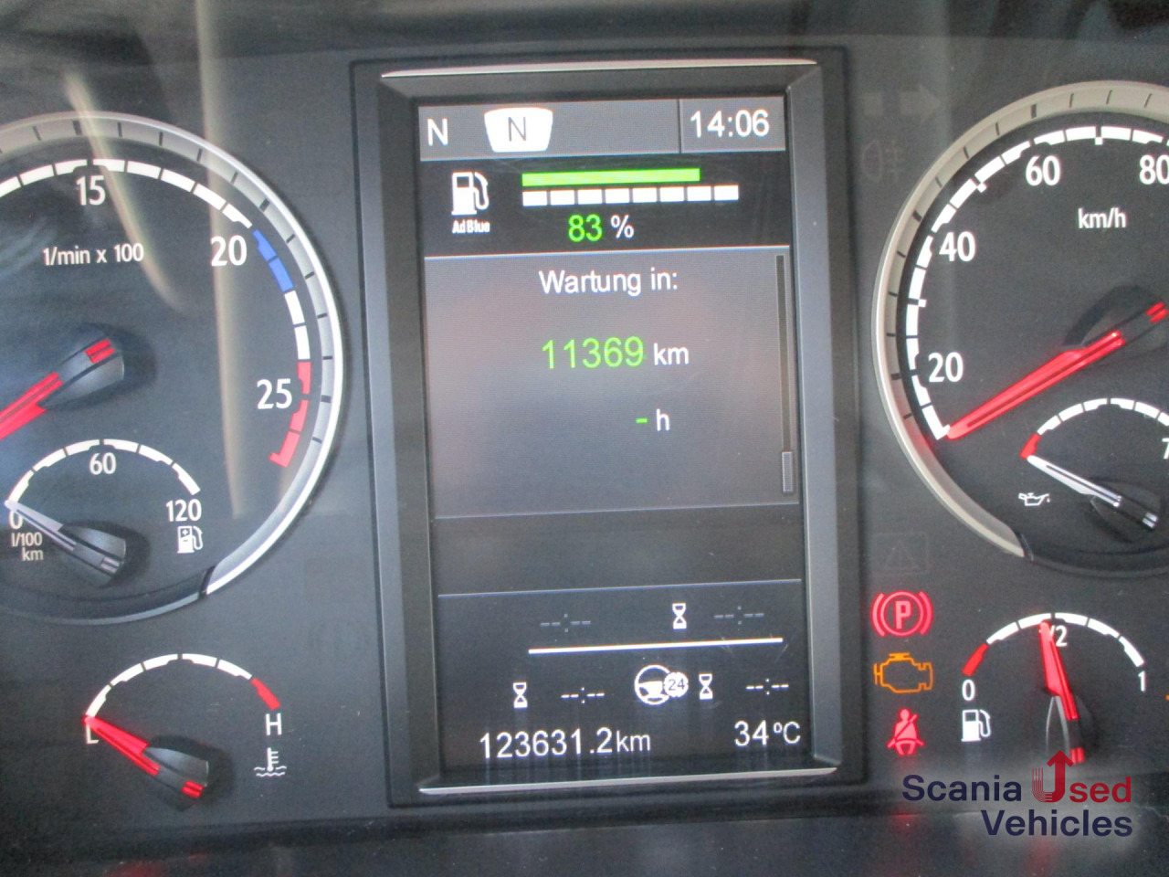 SCANIA P 320 DB6x2*4MLB EWERS Getränkeaufbau, 2 x AHK - Camion pour le transport de boissons: photos 5 SCANIA P 320 DB6x2*4MLB EWERS Getränkeaufbau, 2 x AHK - Camion pour le transport de boissons: photos 5