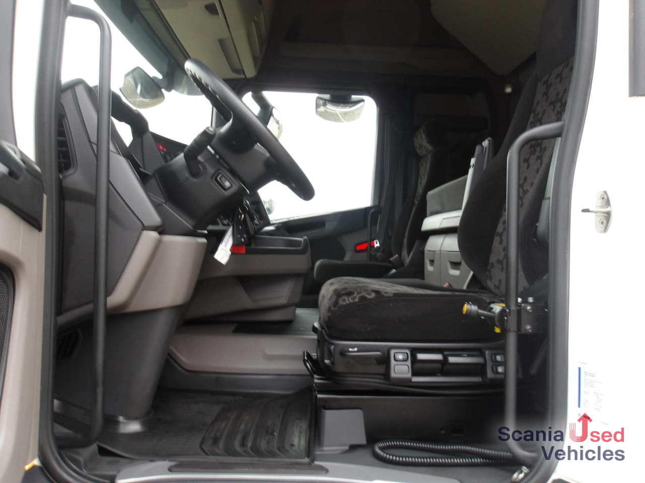 Crédit-bail de SCANIA R 460 A4x2NA / Hydraulik SCANIA R 460 A4x2NA / Hydraulik: photos 12