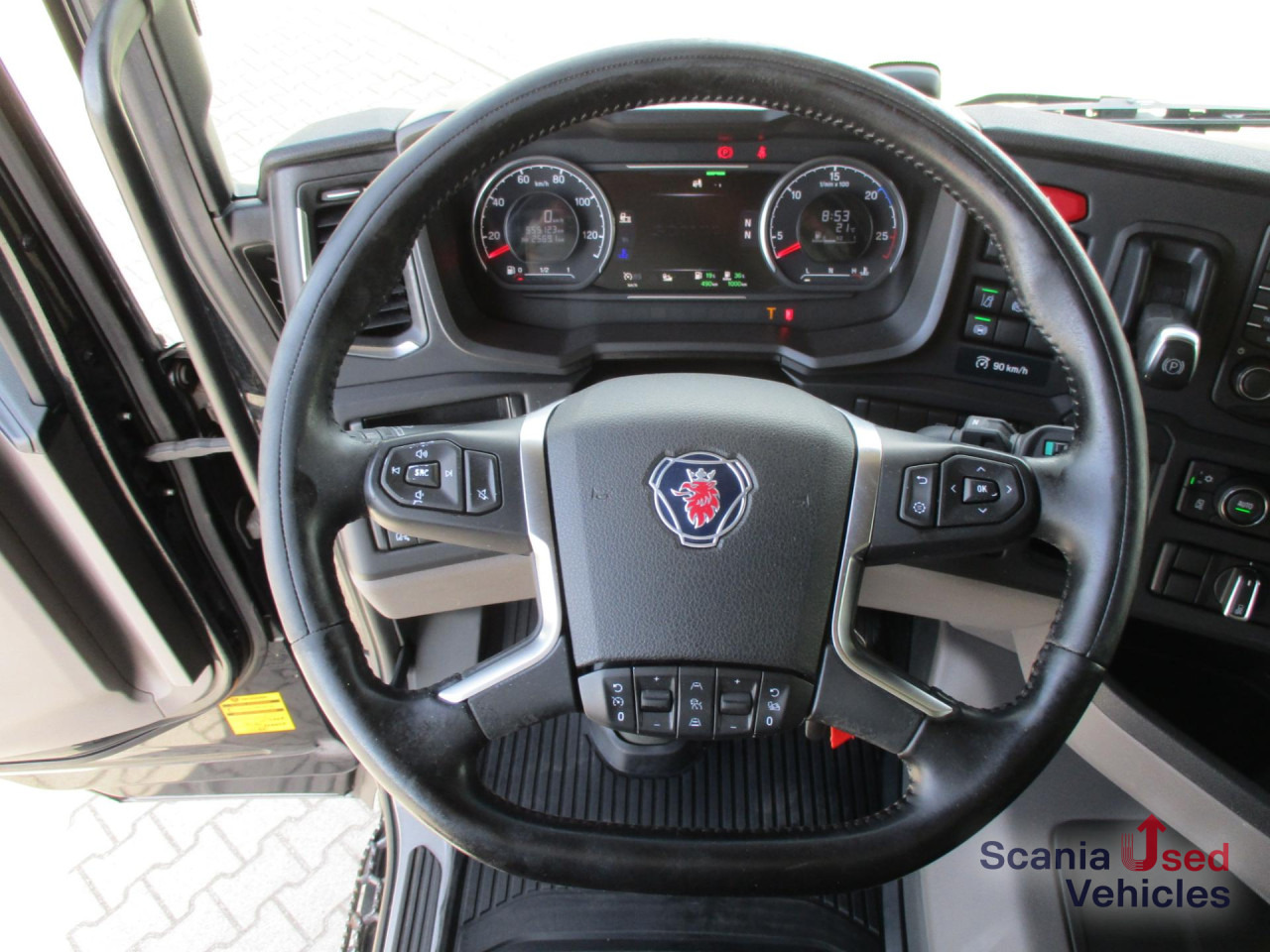 SCANIA R 540A4X2NA / Hydraulik / LED - Tracteur routier: photos 3 SCANIA R 540A4X2NA / Hydraulik / LED - Tracteur routier: photos 3