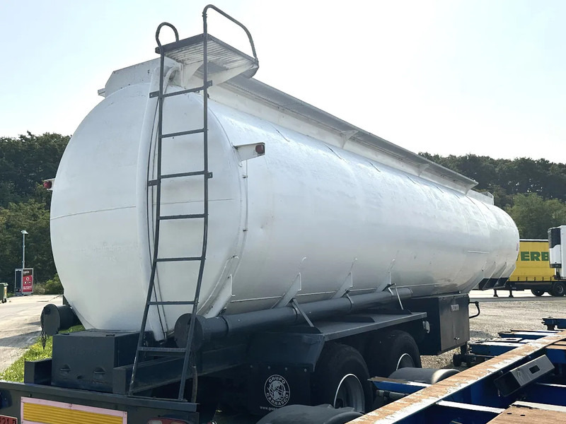 Fruehauf RDF 360 - Semi-remorque citerne: photos 5 Fruehauf RDF 360 - Semi-remorque citerne: photos 5