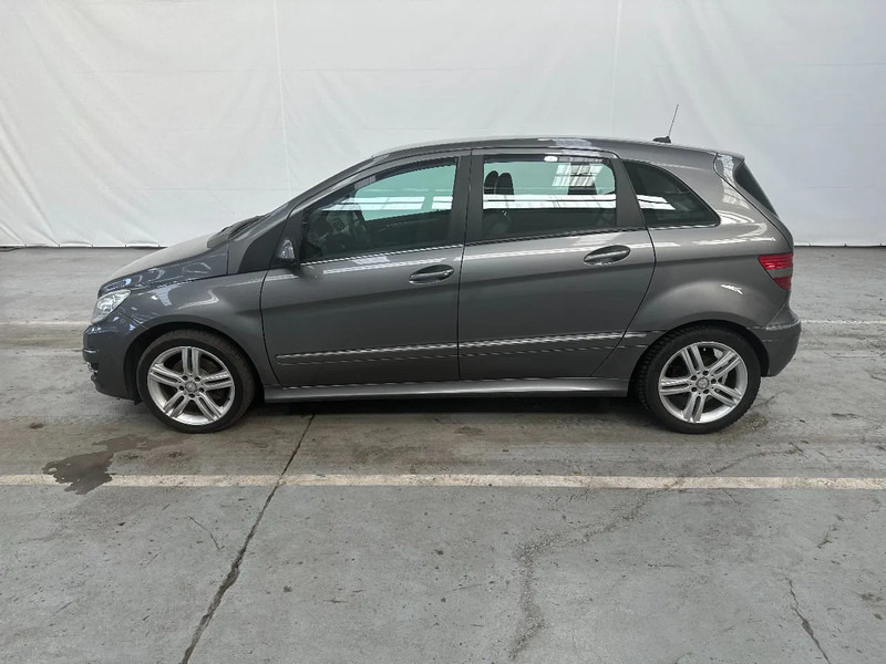 Mercedes-Benz B-Klasse 180 - Berline: photos 3 Mercedes-Benz B-Klasse 180 - Berline: photos 3