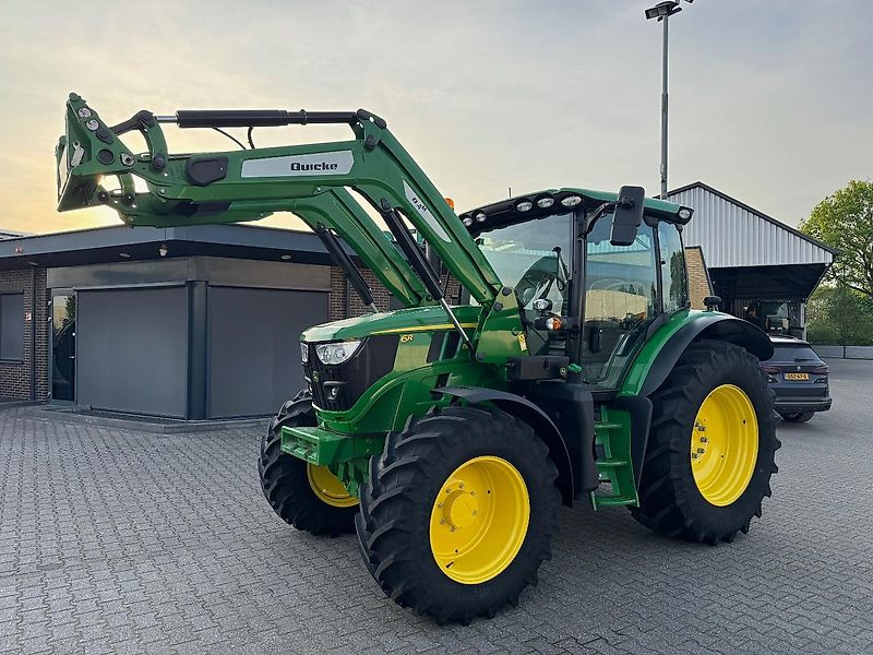 John Deere 6R110 AQ+ 40KM + VOORLADER 2023 465 UUR!!! - Tracteur agricole: photos 1 John Deere 6R110 AQ+ 40KM + VOORLADER 2023 465 UUR!!! - Tracteur agricole: photos 1
