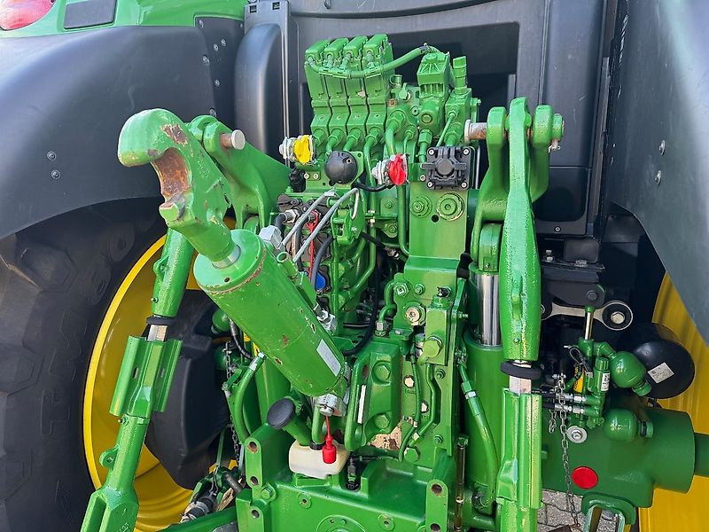 John Deere 6R195 AP 50KM COMMAND-PRO 2023 FH+FA!!! - Tracteur agricole: photos 4 John Deere 6R195 AP 50KM COMMAND-PRO 2023 FH+FA!!! - Tracteur agricole: photos 4