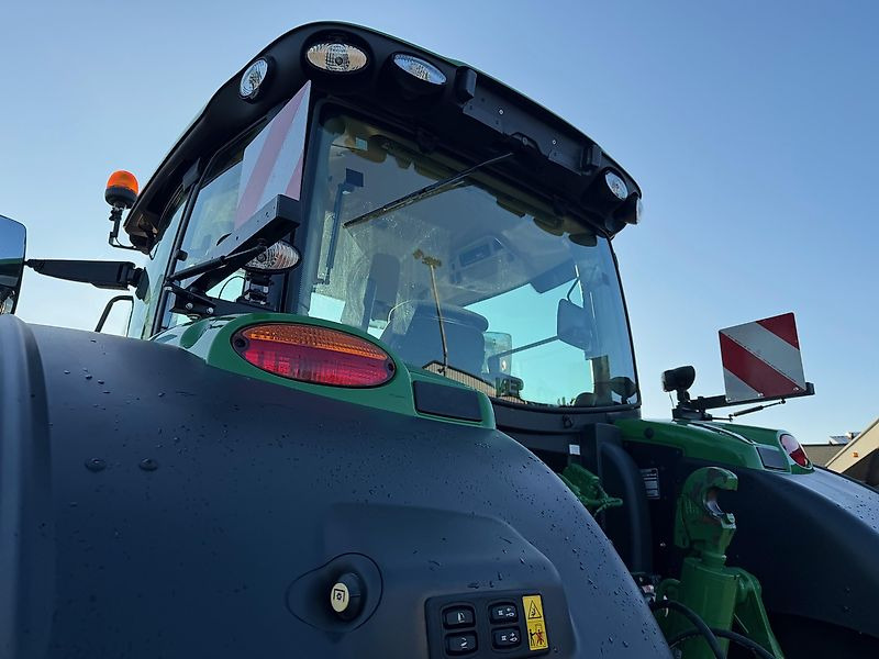 John Deere 6R195 AP 50KM COMMAND-PRO G5-PLUS 2024 670 UUR!!! - Tracteur agricole: photos 5 John Deere 6R195 AP 50KM COMMAND-PRO G5-PLUS 2024 670 UUR!!! - Tracteur agricole: photos 5