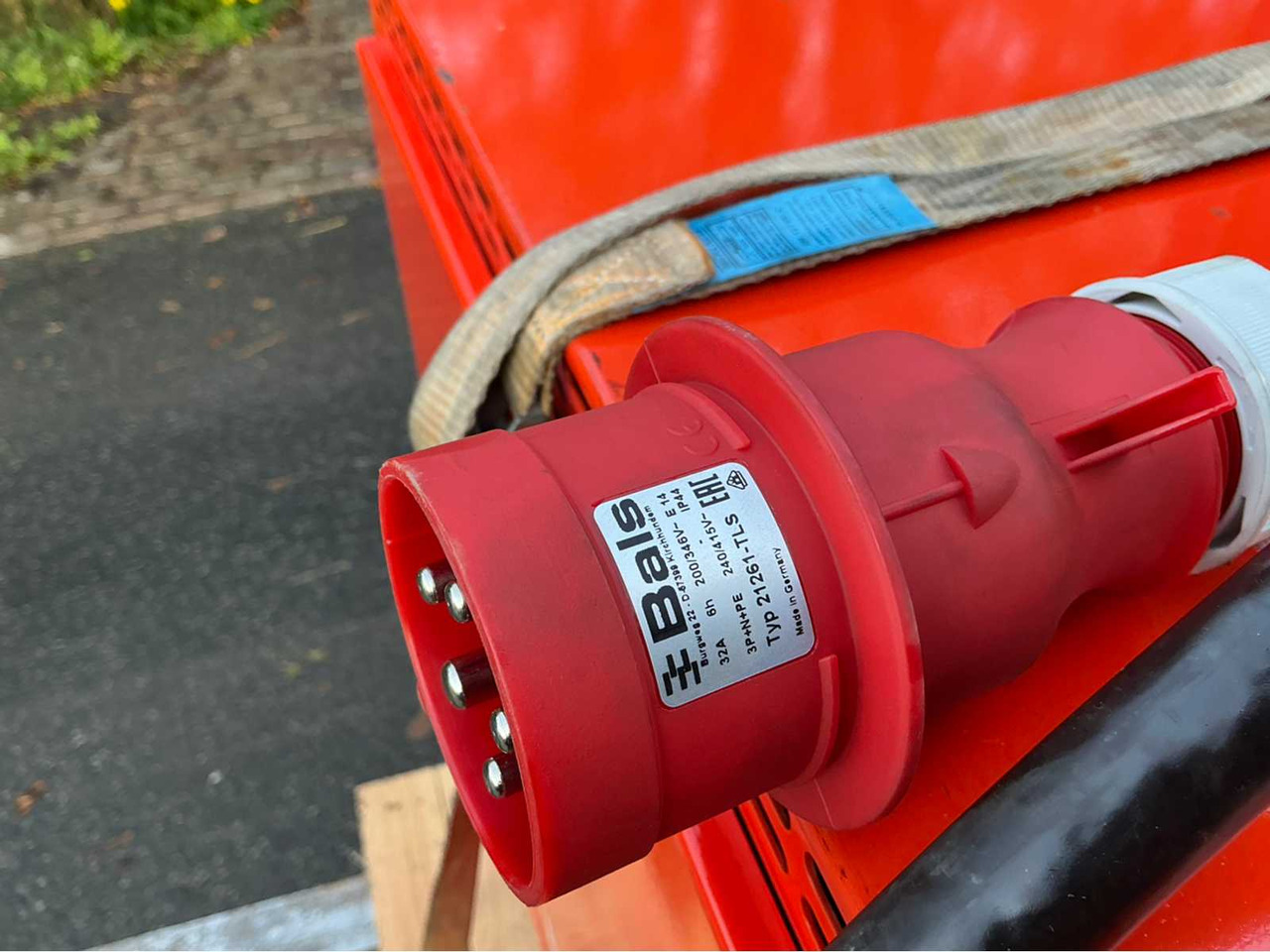 2005 LINDE-FENWICK E16C-02 FORKLIFT - Chariot élévateur: photos 5 2005 LINDE-FENWICK E16C-02 FORKLIFT - Chariot élévateur: photos 5