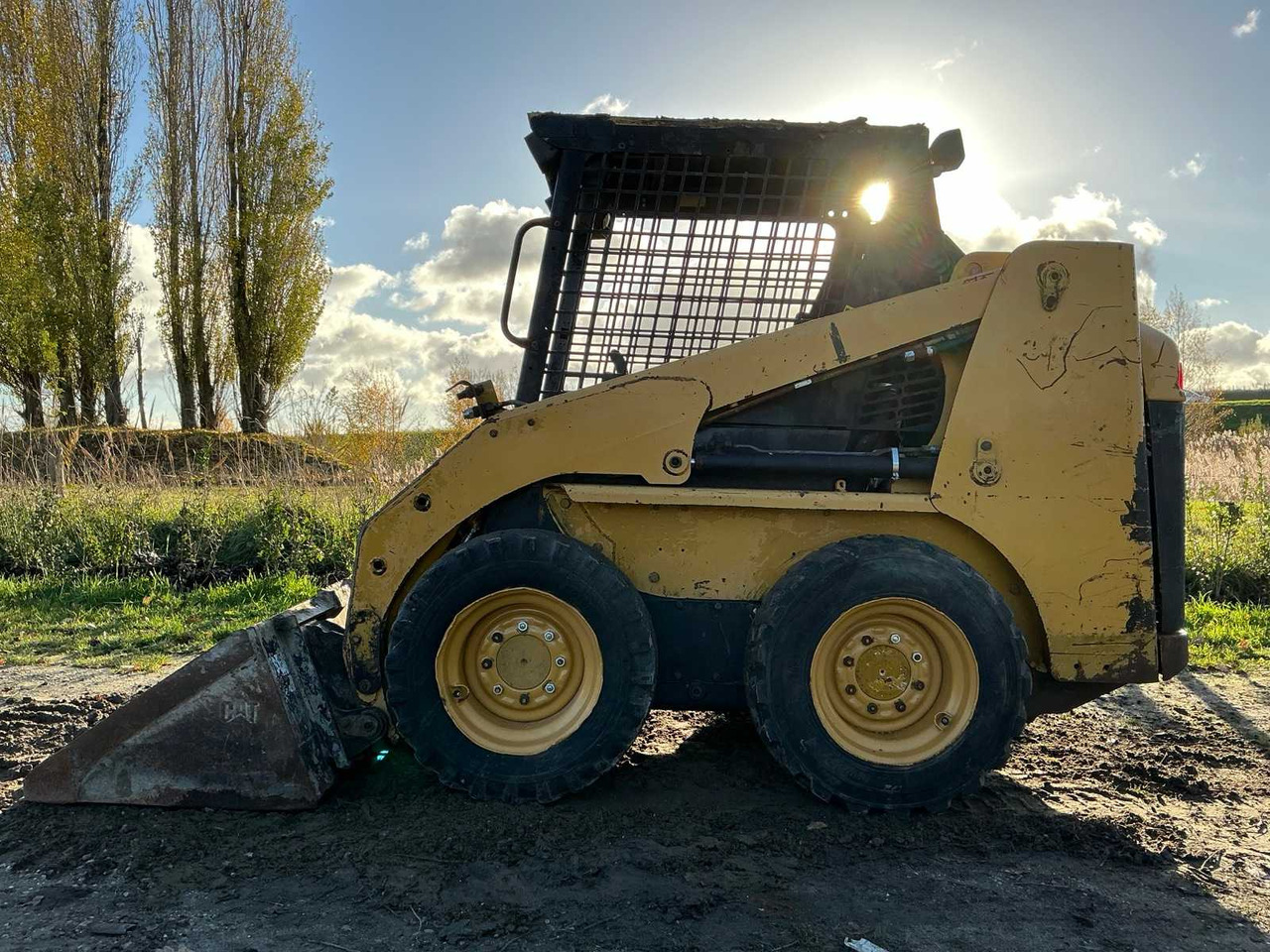 2006 CAT 216B SKID STEER LOADER - Chargeuse compacte sur chenilles: photos 2 2006 CAT 216B SKID STEER LOADER - Chargeuse compacte sur chenilles: photos 2