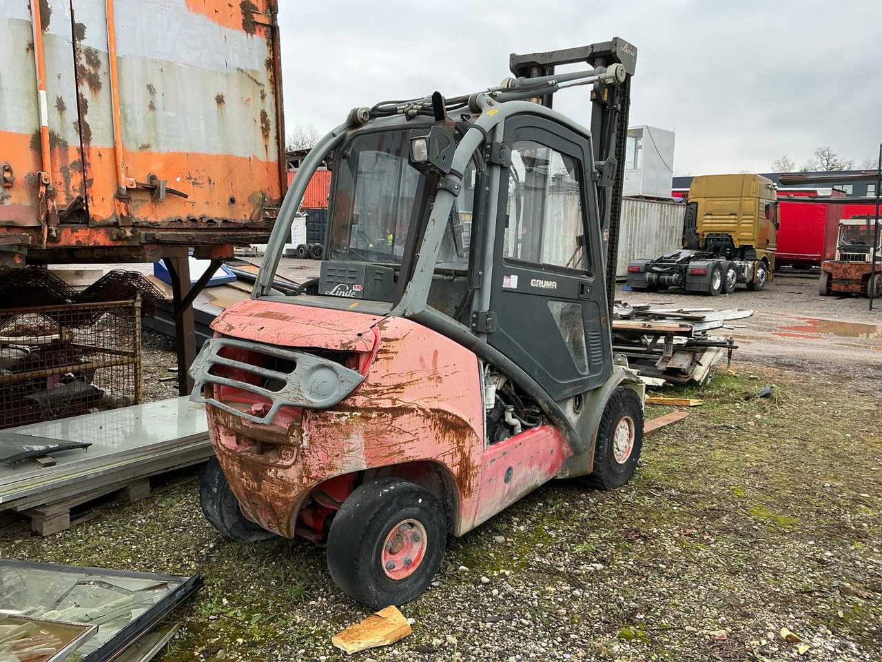 2006 LINDE H30D FORKLIFT - Chariot élévateur: photos 3 2006 LINDE H30D FORKLIFT - Chariot élévateur: photos 3