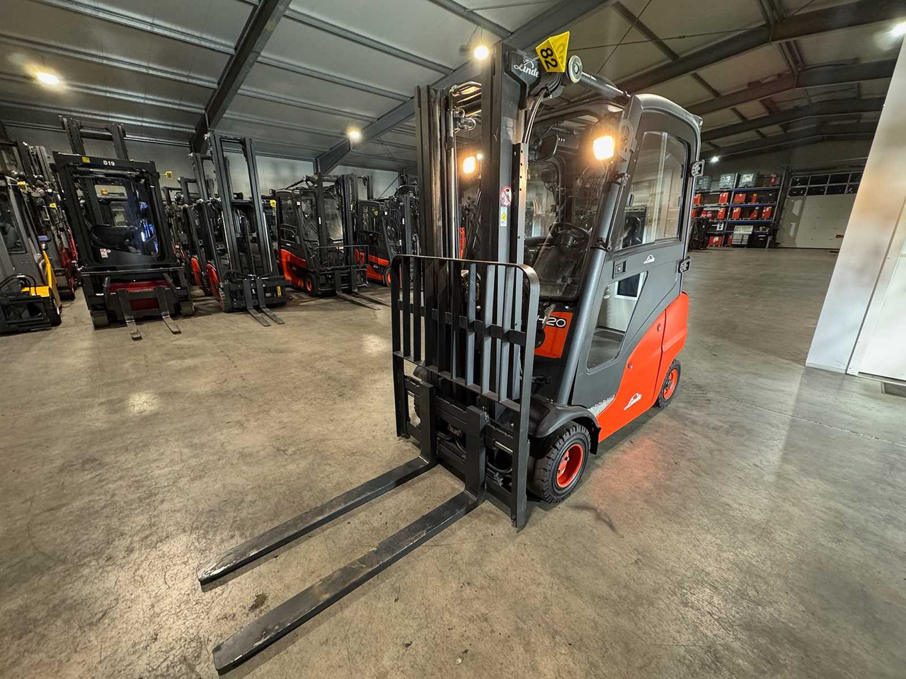 2008 SERVICE + UVV 10/2026 LINDE H20T 2,000KG TRIPLEX GAS FORKLIFT FORKLIFT 11,735 HOURS - Chariot élévateur: photos 4 2008 SERVICE + UVV 10/2026 LINDE H20T 2,000KG TRIPLEX GAS FORKLIFT FORKLIFT 11,735 HOURS - Chariot élévateur: photos 4