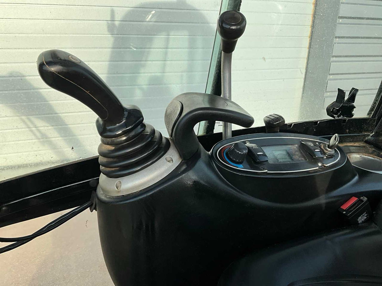 Mini pelle 2011 JCB 8014 CTS MINI EXCAVATOR: photos 9