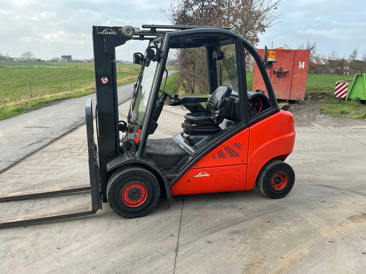 Chariot élévateur 2012 LINDE H30T-01 FORKLIFT: photos 17