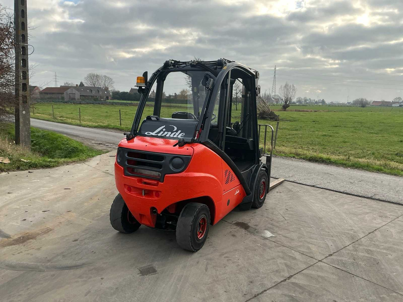 Chariot élévateur 2012 LINDE H30T-01 FORKLIFT: photos 12