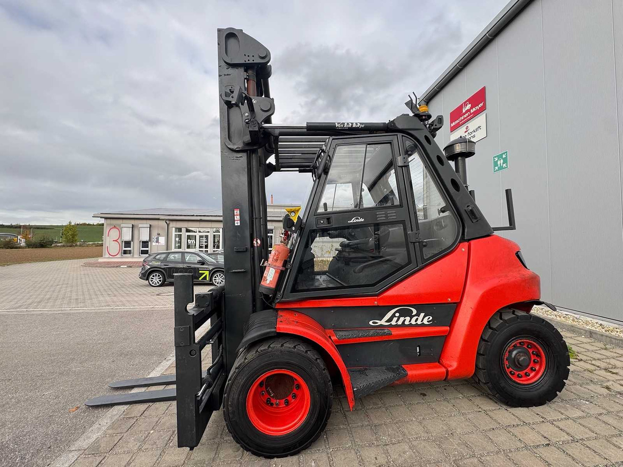 2015 SERVICE 10/2025 LINDE H70D 3RD + 4TH VALVE FORK ADJUSTER DIESEL FORKLIFT 10,706 HOURS - Chariot élévateur: photos 2 2015 SERVICE 10/2025 LINDE H70D 3RD + 4TH VALVE FORK ADJUSTER DIESEL FORKLIFT 10,706 HOURS - Chariot élévateur: photos 2